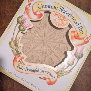 Brown Bag Cookie Art Ceramic Shortbread Pan: Thistle